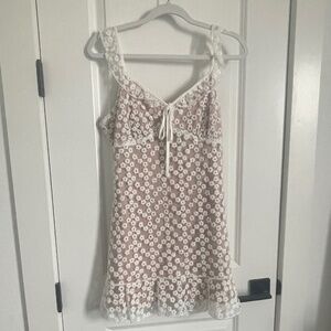 White flower mini dress- perfect for spring or summer!